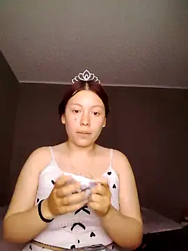 Snapshot of MorganaTheQueen chatting on 04/23/26, 03:08 MorganaTheQueen online show from 04/23/26, 03:08