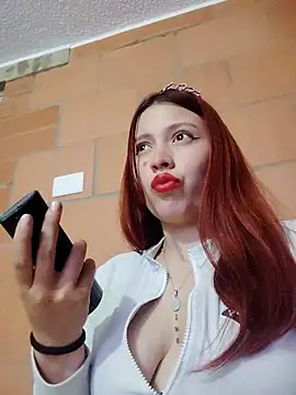 Snapshot of MorganaTheQueen chatting on 04/28/26, 01:59 MorganaTheQueen online show from 04/28/26, 01:59