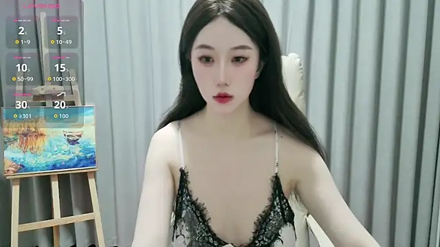 Snapshot of LUNYI-CC chatting on 05/23/26, 10:30 LUNYI-CC online show from 05/23/26, 10:30