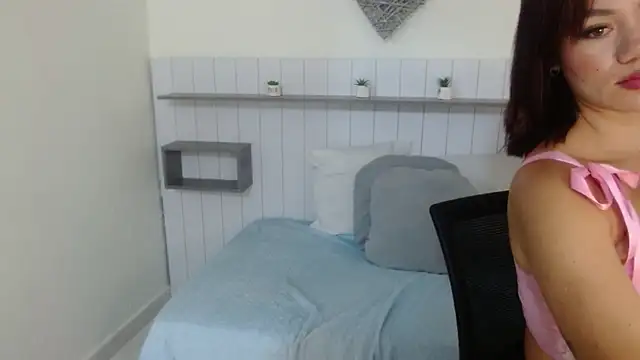 Snapshot of Scarleth_Ross chatting on 04/08/26, 04:51 Scarleth Ross online show from 04/08/26, 04:51