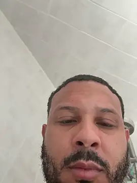 Snapshot of letsgetit30 chatting on 04/24/26, 01:02 letsgetit30 online show from 04/24/26, 01:02
