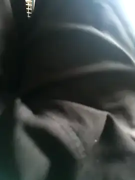 pujaji098 online show from 04/25/26, 04:04