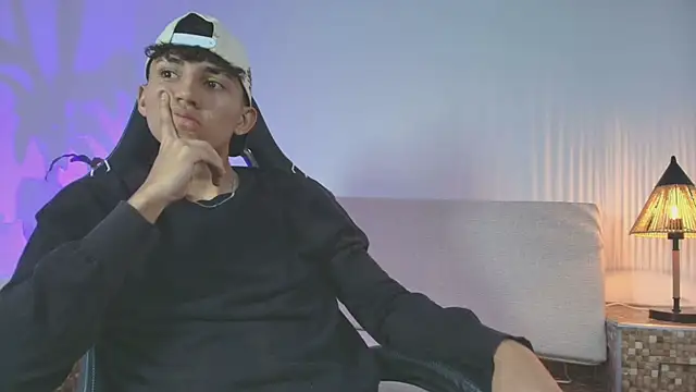 Valentino Rey online show from 05/01/26, 12:10