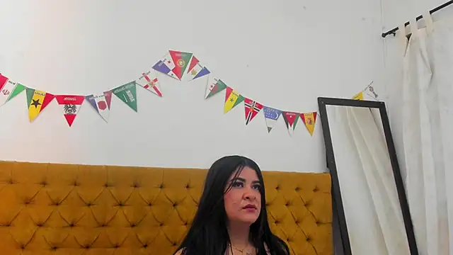 Snapshot of Katty_West chatting on 07/10/26, 07:05 Katty West online show from 07/10/26, 07:05
