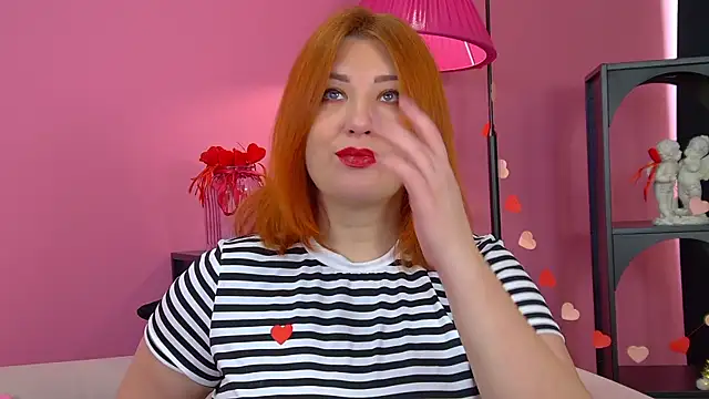 Snapshot of MargaritaMoone chatting on 04/10/26, 06:29 MargaritaMoone online show from 04/10/26, 06:29