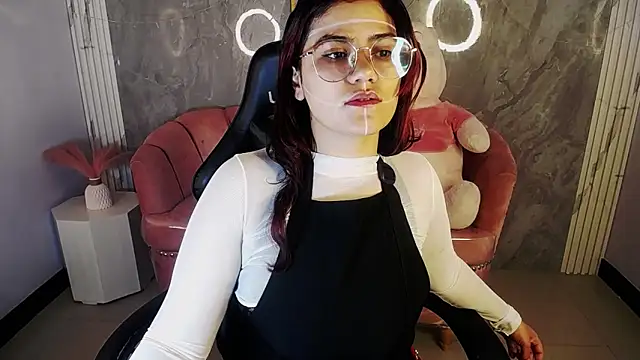 Snapshot of Scarlett_jhonson_ch chatting on 05/14/26, 12:34 Scarlett jhonson ch online show from 05/14/26, 12:34