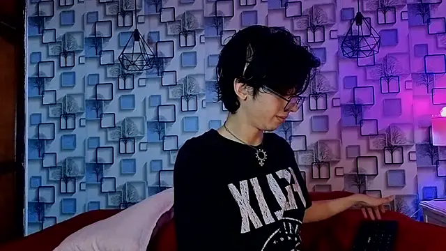 Snapshot of Twink_Sebas7 chatting on 05/12/26, 12:24 Twink Sebas7 online show from 05/12/26, 12:24