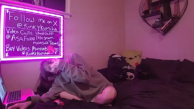 Snapshot of AsaFoXXX chatting on 04/09/26, 05:40 AsaFoXXX online show from 04/09/26, 05:40