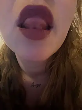 LaRubiaCalda online show from 04/23/26, 01:02