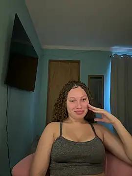 Snapshot of sophiiahot chatting on 05/07/26, 01:27 sophiiahot online show from 05/07/26, 01:27