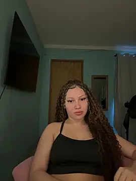 Snapshot of sophiiahot chatting on 05/09/26, 11:48 sophiiahot online show from 05/09/26, 11:48
