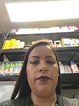 MIA ROSSEEE online show from 04/25/26, 01:41