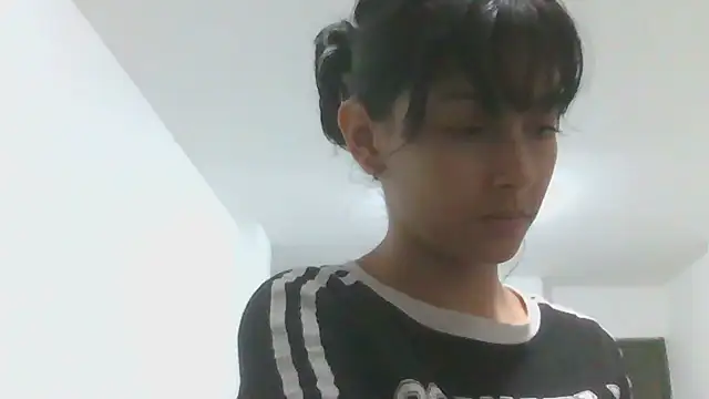 Snapshot of xoxo_anny chatting on 07/13/26, 03:09 xoxo anny online show from 07/13/26, 03:09