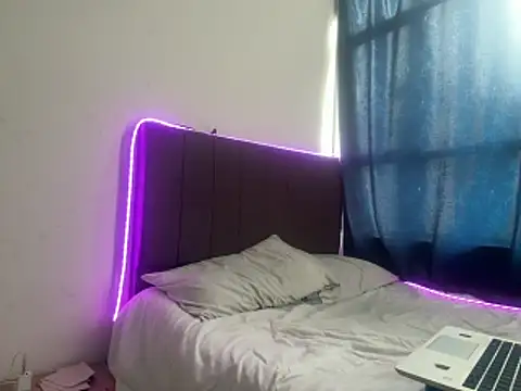  DavidPrince  online show from 04/15/26, 06:37