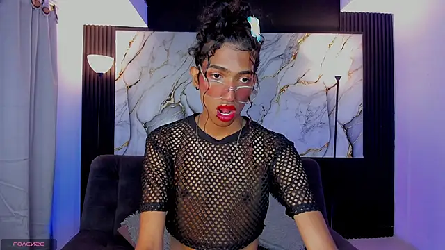 triiangel latinboy online show from 05/03/26, 12:27
