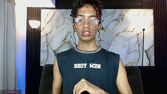 triiangel latinboy online show from 05/08/26, 12:27