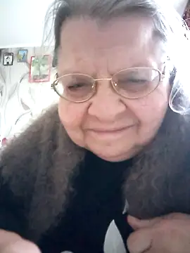 MartaMia68 online show from 04/28/26, 02:44
