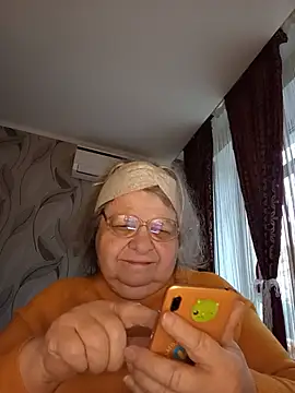 MartaMia68 online show from 06/03/26, 05:07
