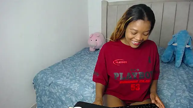 Snapshot of ValentinaHardy chatting on 04/10/26, 03:45 ValentinaHardy online show from 04/10/26, 03:45