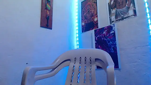 Snapshot of nicolas_valmont chatting on 05/28/26, 12:08 nicolas valmont online show from 05/28/26, 12:08