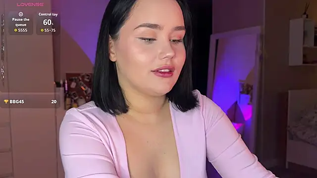 lola raze online show from 05/01/26, 10:14