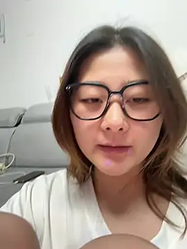 Snapshot of Mu-Mu520 chatting on 04/23/26, 12:29 Mu-Mu520 online show from 04/23/26, 12:29