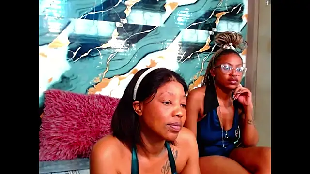 choclatelips xxx online show from 06/19/26, 09:35