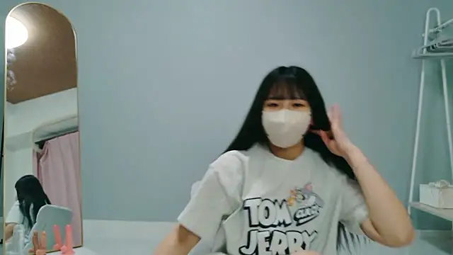 yuno 168 online show from 04/13/26, 11:05