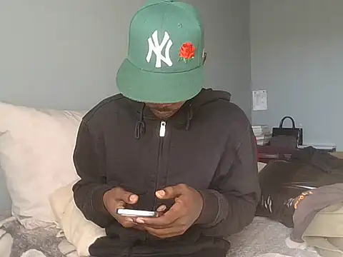 Snapshot of Nkazimulz chatting on 05/20/26, 06:41 Nkazimulz online show from 05/20/26, 06:41