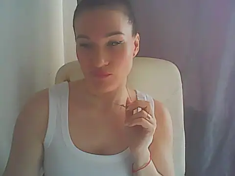 Snapshot of Helly_nanci chatting on 04/14/26, 08:09 Helly nanci online show from 04/14/26, 08:09