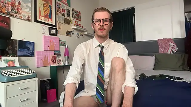 Snapshot of gnickname chatting on 07/19/26, 12:25 gnickname online show from 07/19/26, 12:25