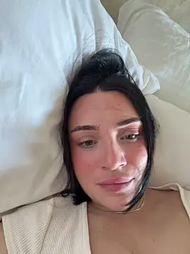 LucyHotty  online show from 05/20/26, 07:58