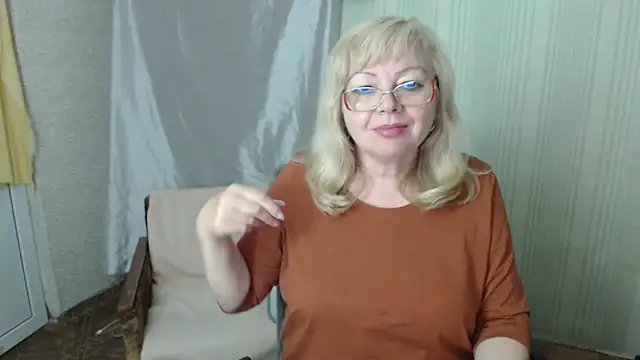 LavandaMay online show from 05/12/26, 07:22
