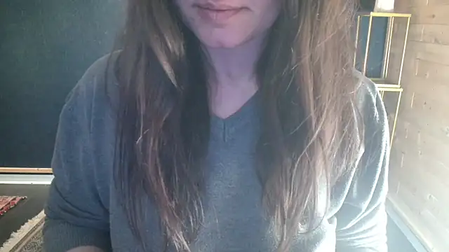 Snapshot of NicoleLove_ chatting on 04/27/26, 07:17 NicoleLove online show from 04/27/26, 07:17
