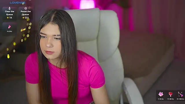 MeJessieDream online show from 04/14/26, 05:57