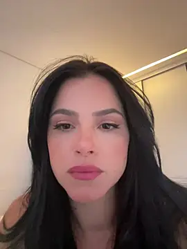 LOUISEE   online show from 04/16/26, 02:07