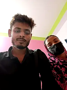 Hot-Couple4 online show from 04/11/26, 02:43