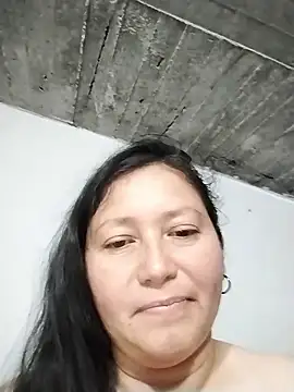 Snapshot of Dayis_2 chatting on 06/11/26, 02:53 Dayis 2 online show from 06/11/26, 02:53