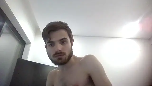 danievio21 online show from 05/22/26, 01:06