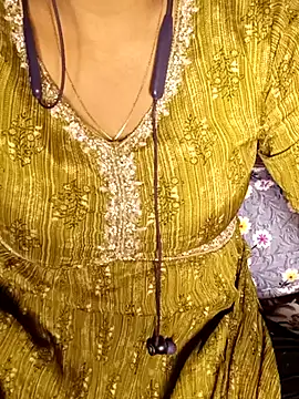 SEXY NOOR01 online show from 04/11/26, 07:24