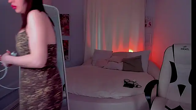 Snapshot of pearl_gloww chatting on 04/16/26, 01:45 pearl gloww online show from 04/16/26, 01:45