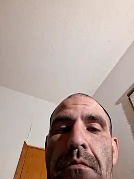 Snapshot of fitguy4u chatting on 06/03/26, 07:08 fitguy4u online show from 06/03/26, 07:08