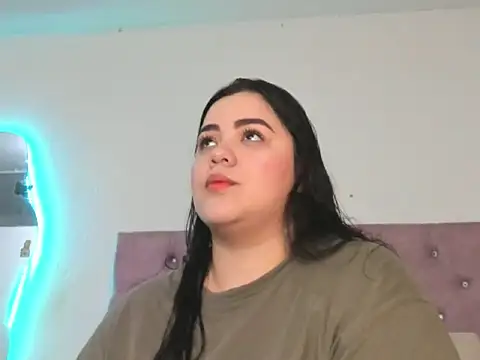 laurenlaine online show from 04/14/26, 02:01