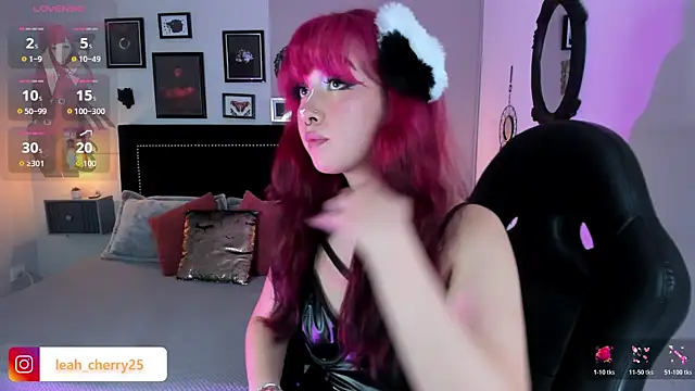 Snapshot of Leah_cherry chatting on 05/05/26, 10:29 Leah cherry online show from 05/05/26, 10:29