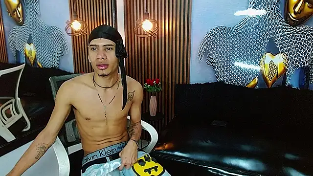Skinny cute Alyer online show from 06/26/26, 07:18