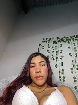 Snapshot of Dayle69 chatting on 05/04/26, 04:52 Dayle69 online show from 05/04/26, 04:52