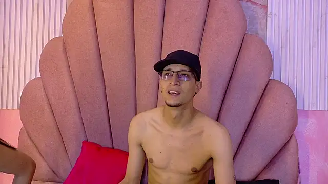 Madisson Roos online show from 07/02/26, 03:34