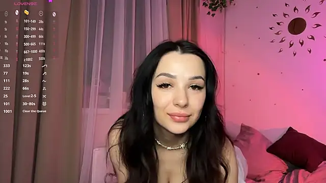 emilytr1xxy online show from 04/28/26, 08:03