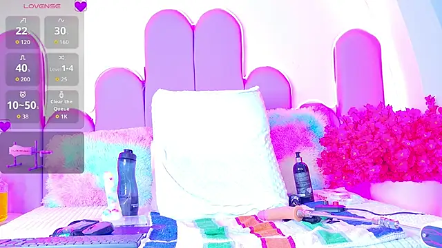 Snapshot of Candy_Mari chatting on 05/05/26, 07:22 Candy Mari online show from 05/05/26, 07:22