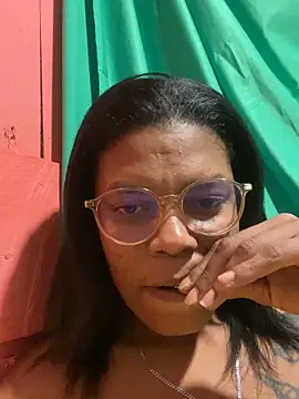 Snapshot of Malonna69 chatting on 04/09/26, 11:10 Malonna69 online show from 04/09/26, 11:10